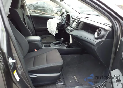 2018 Toyota Rav4 Le z USA, uszkodzony, nr VIN JTMZFREVXJJ169369